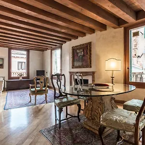 La Fenice Double Canal View Appartement Venise